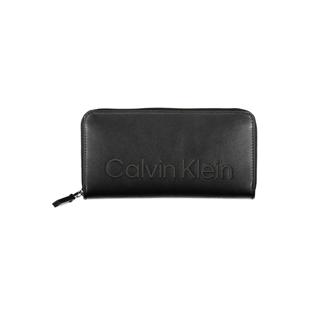 Calvin Klein Kadınlar İçin Siyah Polietilen Cüzdan